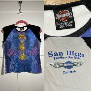 Women’s Vintage Fitted Harley Davidson shirt